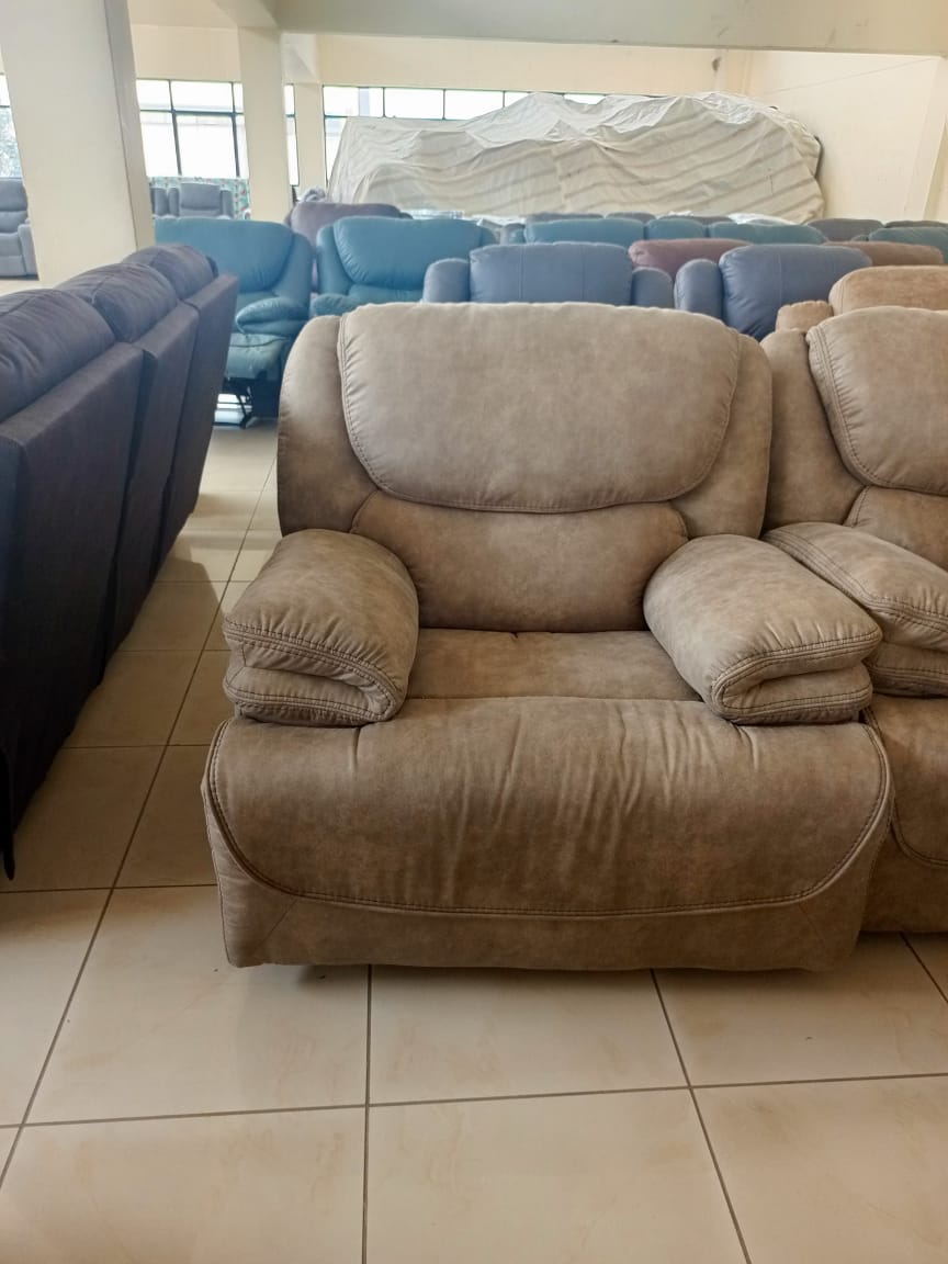 Brown One Seater Recliner Seat Brown One Seater Recliner Seat