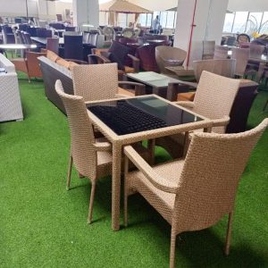 Brown 4-Seater Outdoor Dining Set